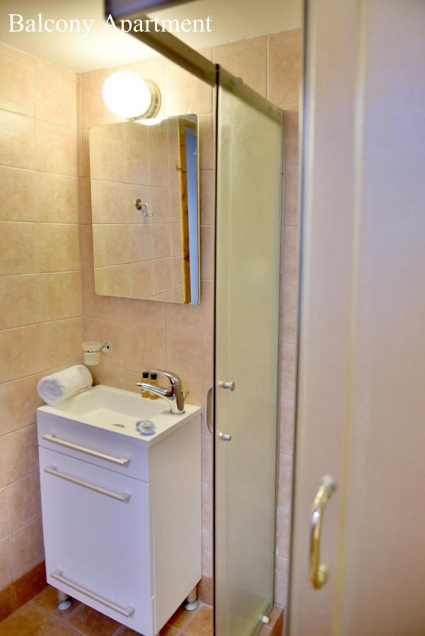 Hydra Port Apartments ภายนอก รูปภาพ